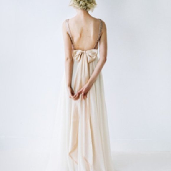 Truvelle Eden Gown - Picture 5 of 5